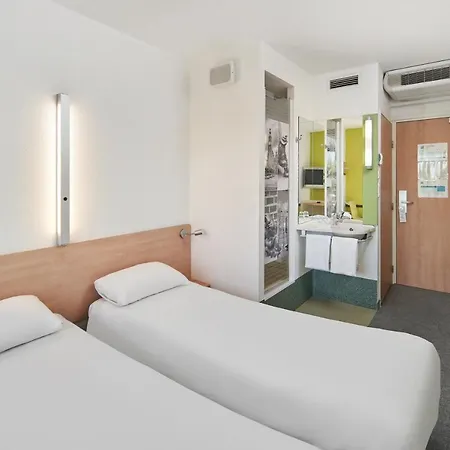 Ibis Budget Poludnie *