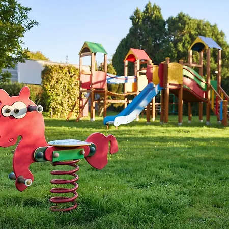 فندق Ibis Budget Poludnie *