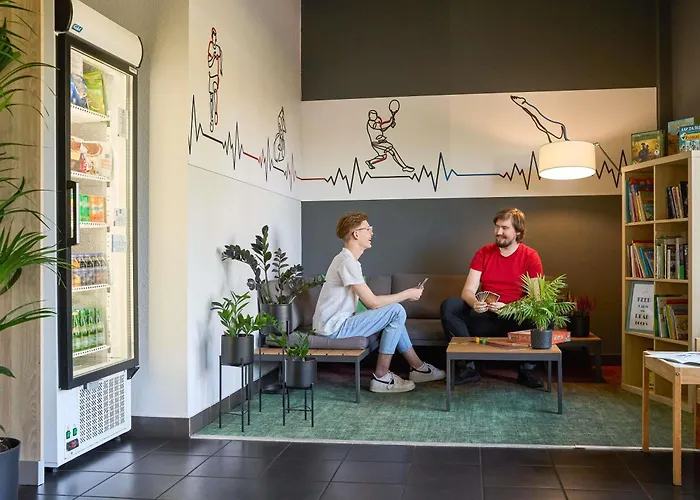 Ibis Budget Poludnie فندق