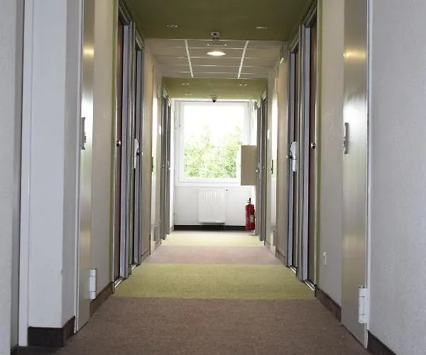 Ibis Budget Poludnie فندق