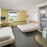 Отель Ibis Budget Poludnie