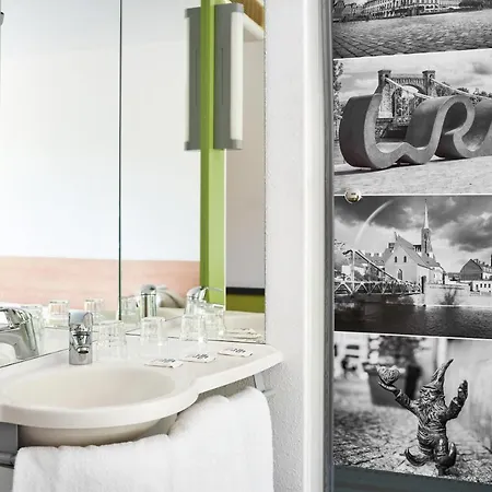 Hotel Ibis Budget Poludnie *