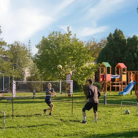 Ibis Budget Poludnie Отель