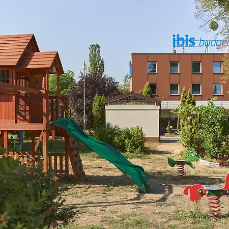 Отель Ibis Budget Poludnie *