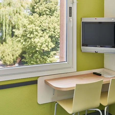 Ibis Budget Poludnie Отель