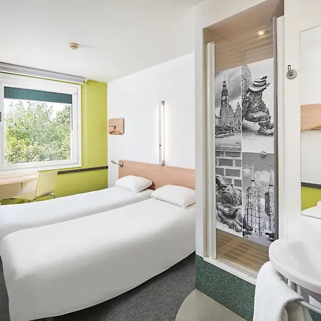 Отель Ibis Budget Poludnie *