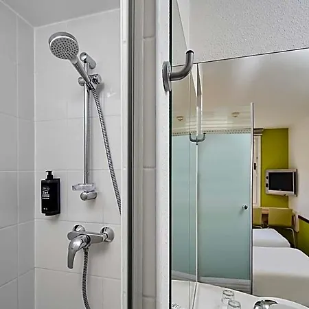 Hotel Ibis Budget Poludnie *