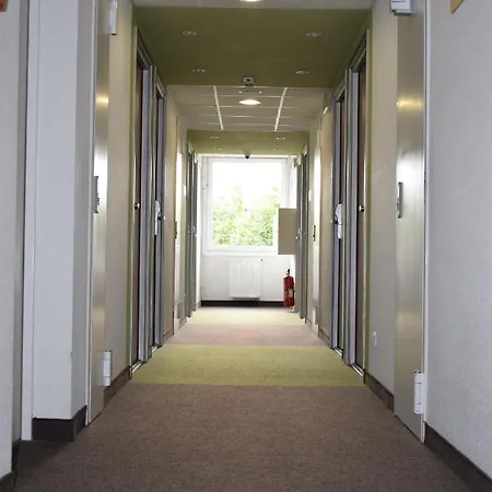 Ibis Budget Poludnie Отель