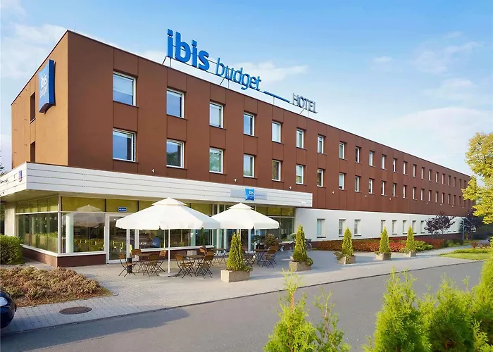 Отель Ibis Budget Poludnie